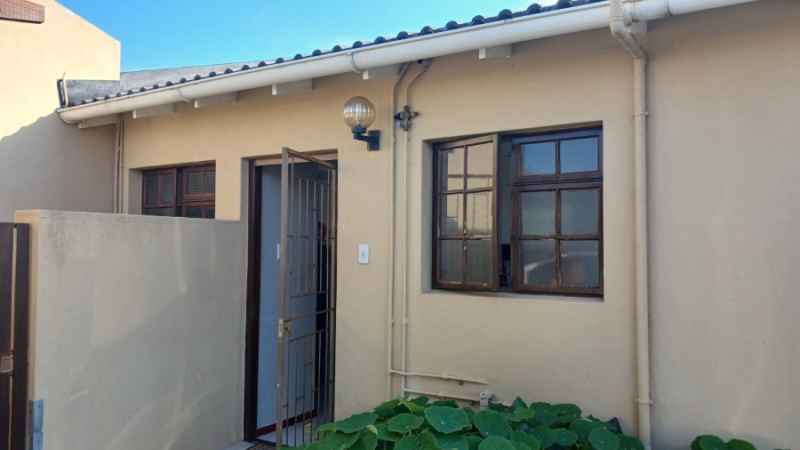 To Let 2 Bedroom Property for Rent in Lorraine Eastern Cape